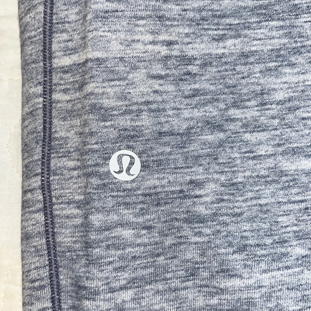 Lululemon size 8 Highway said joggers blue and white fleece heavy duty comfy